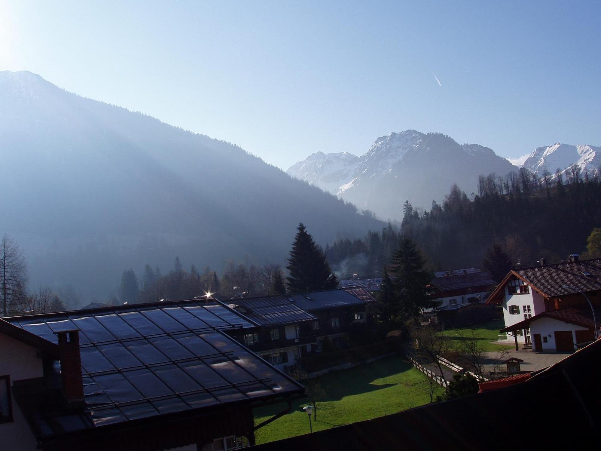 Gaestehaus Zur Faerbe Apartments Oberstdorf Exterior foto